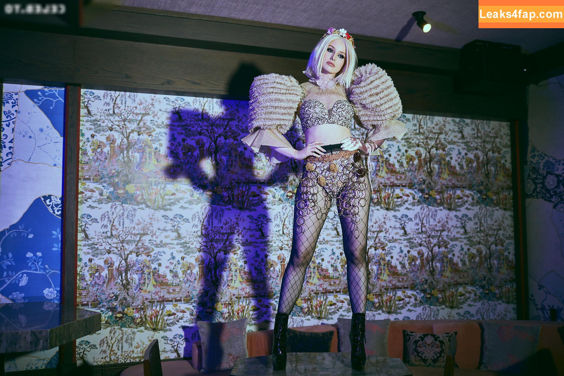 Madelaine Petsch / madelame слитое фото фото #0719