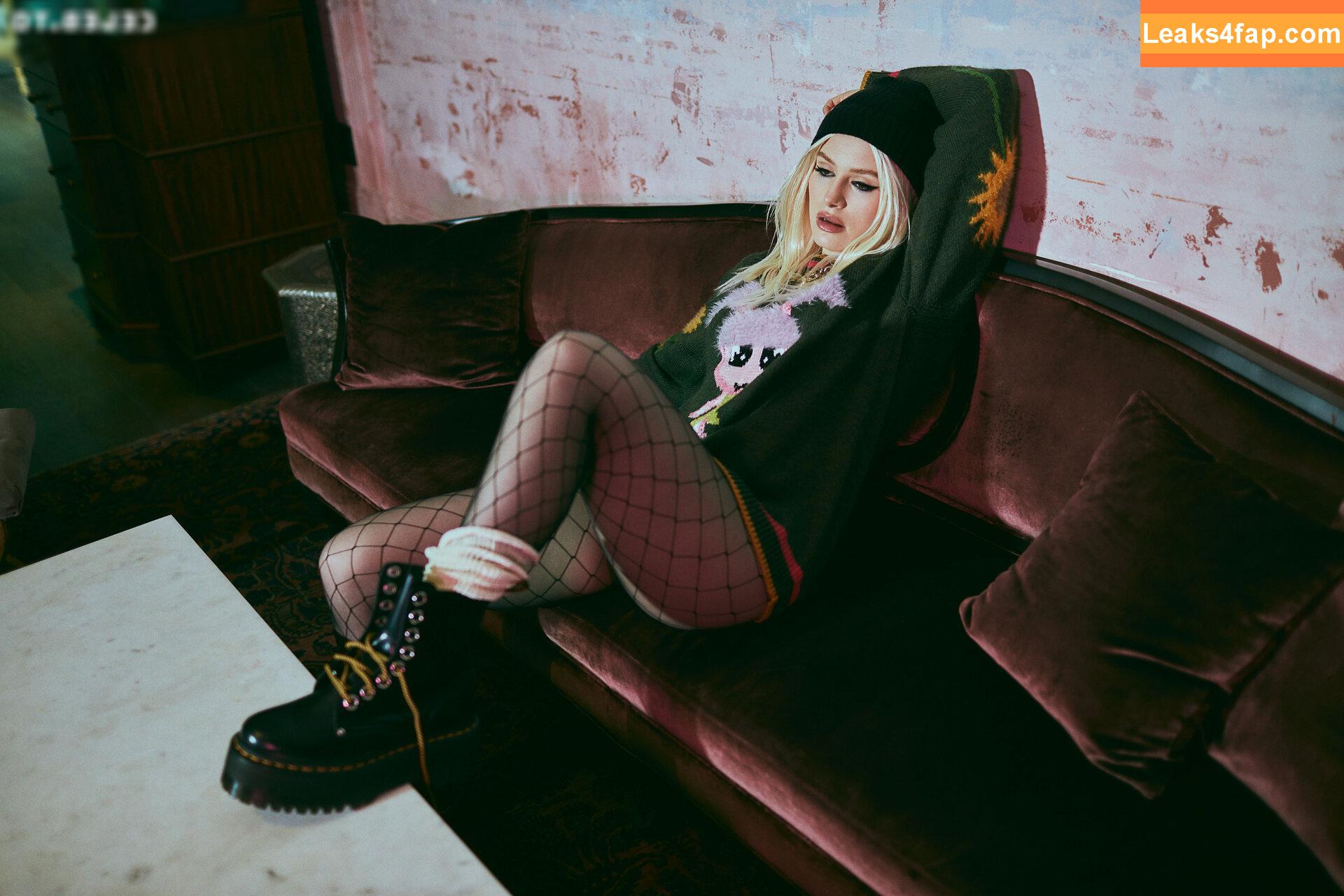 Madelaine Petsch / madelame слитое фото фото #0723