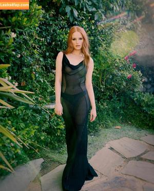 Madelaine Petsch photo #0271