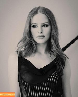 Madelaine Petsch photo #0272
