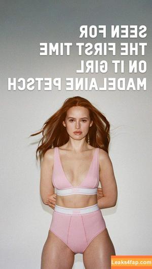 Madelaine Petsch фото #0347