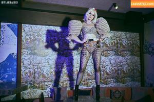 Madelaine Petsch фото #0719