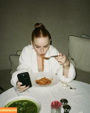 Madelaine Petsch фото #0846