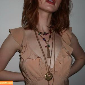 Madelaine Petsch photo #0978