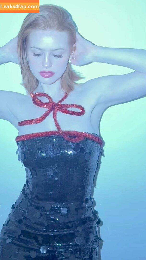 Madelaine Petsch / madelame слитое фото фото #1055