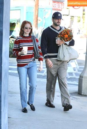 Madelaine Petsch фото #1013
