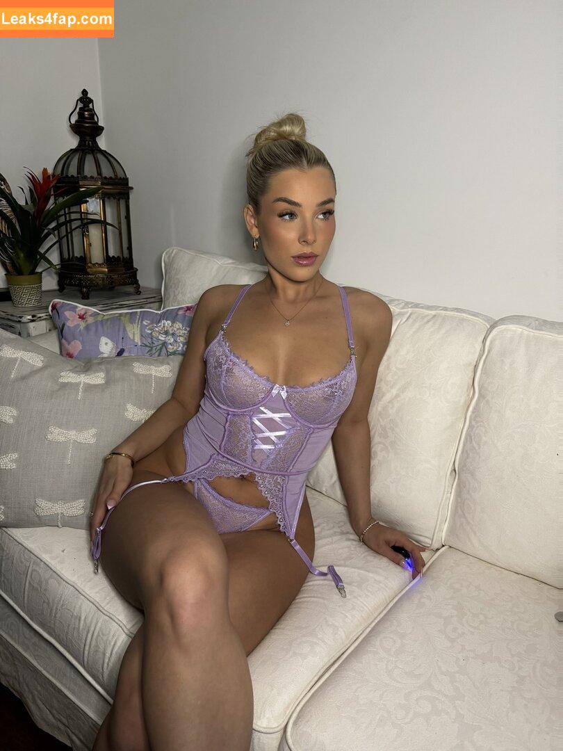 Madele Wright /  leaked photo photo #0004