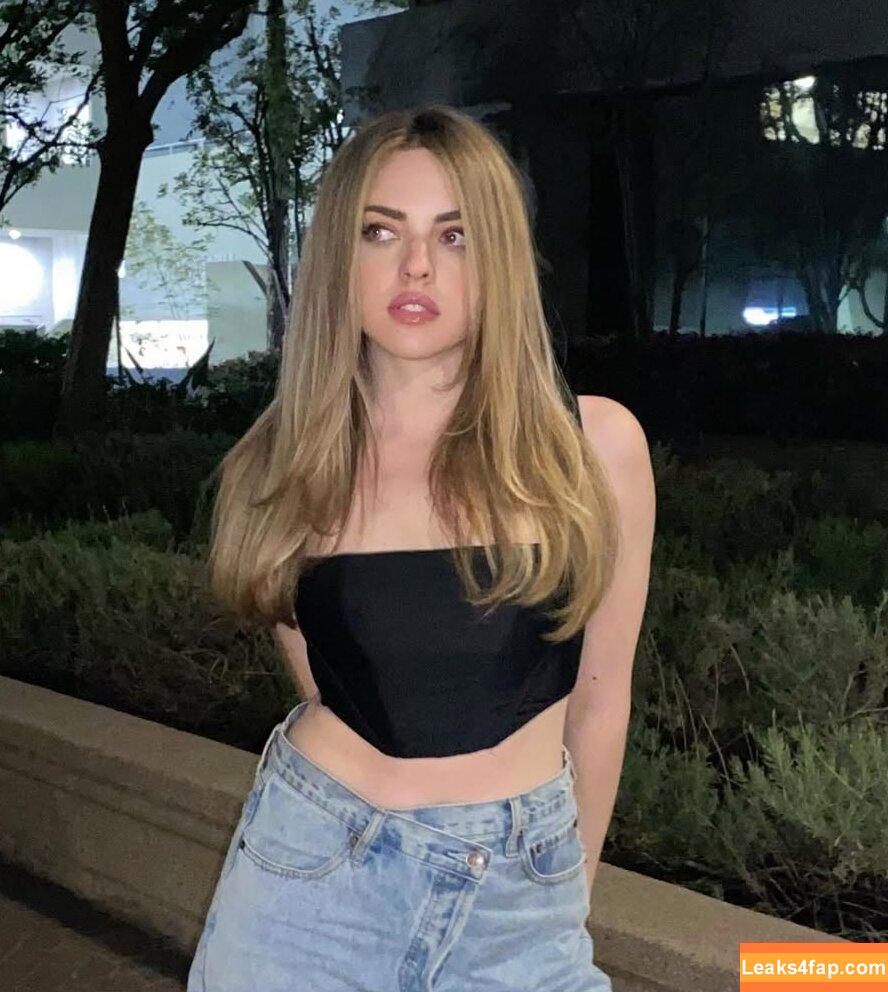 Madeleine Byrne / madeleinebyrnee leaked photo photo #0058