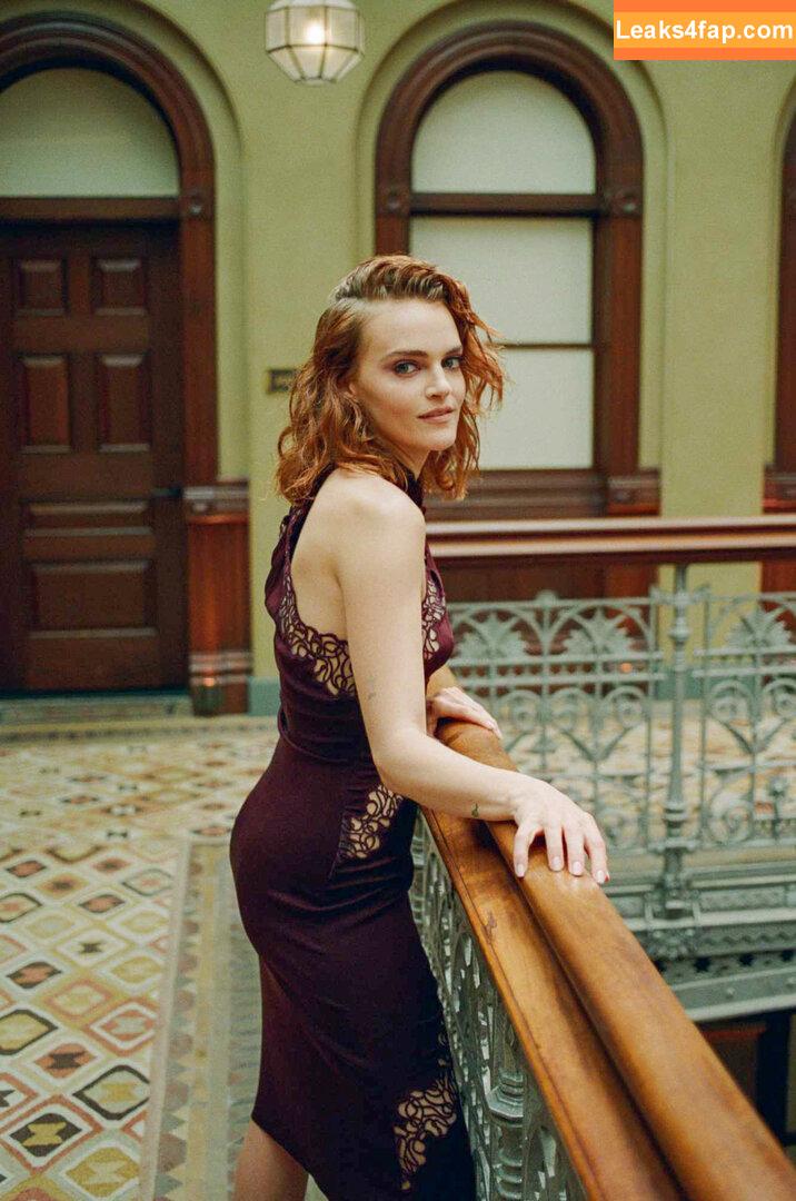 Madeline Brewer / madbrew слитое фото фото #0015