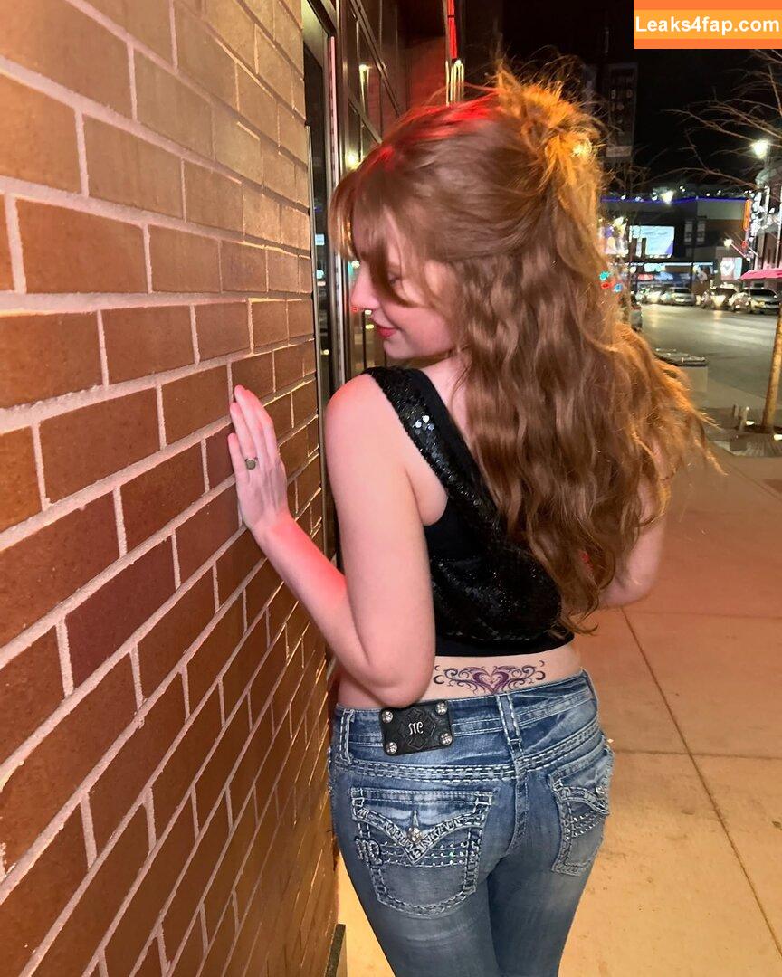 Madeline Ford / madelineaford leaked photo photo #0200