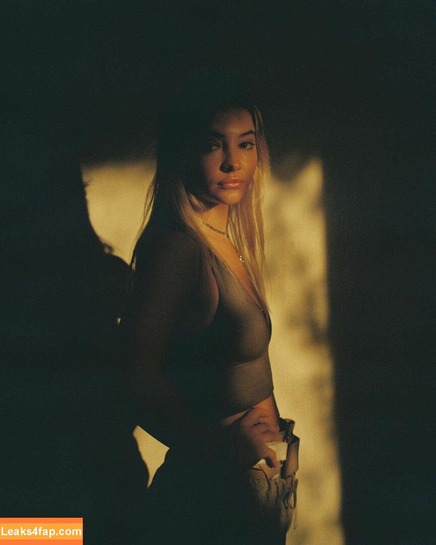 Madelyn Cline / madelyncline leaked photo photo #0101