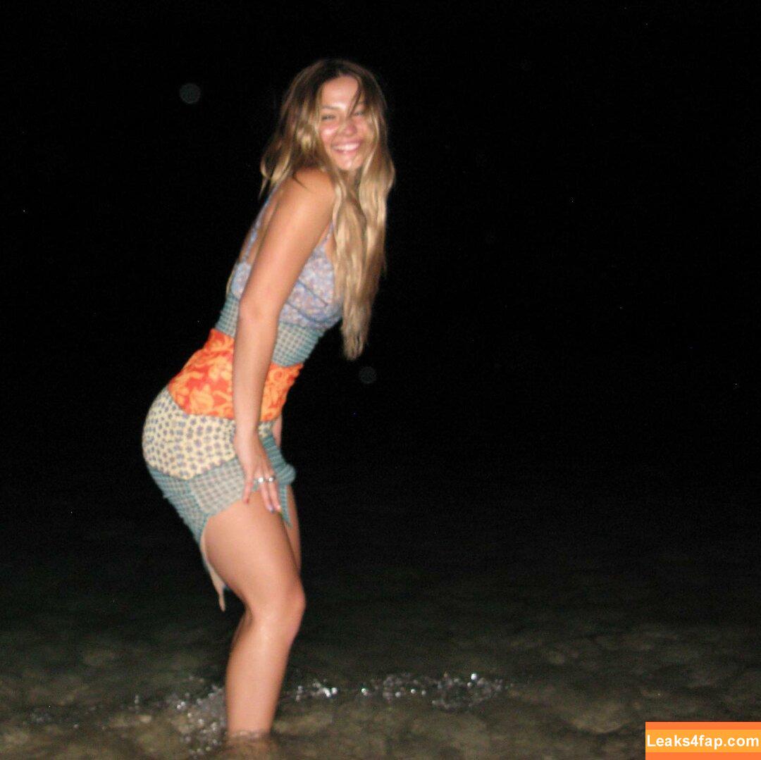 Madelyn Cline / madelyncline leaked photo photo #0198