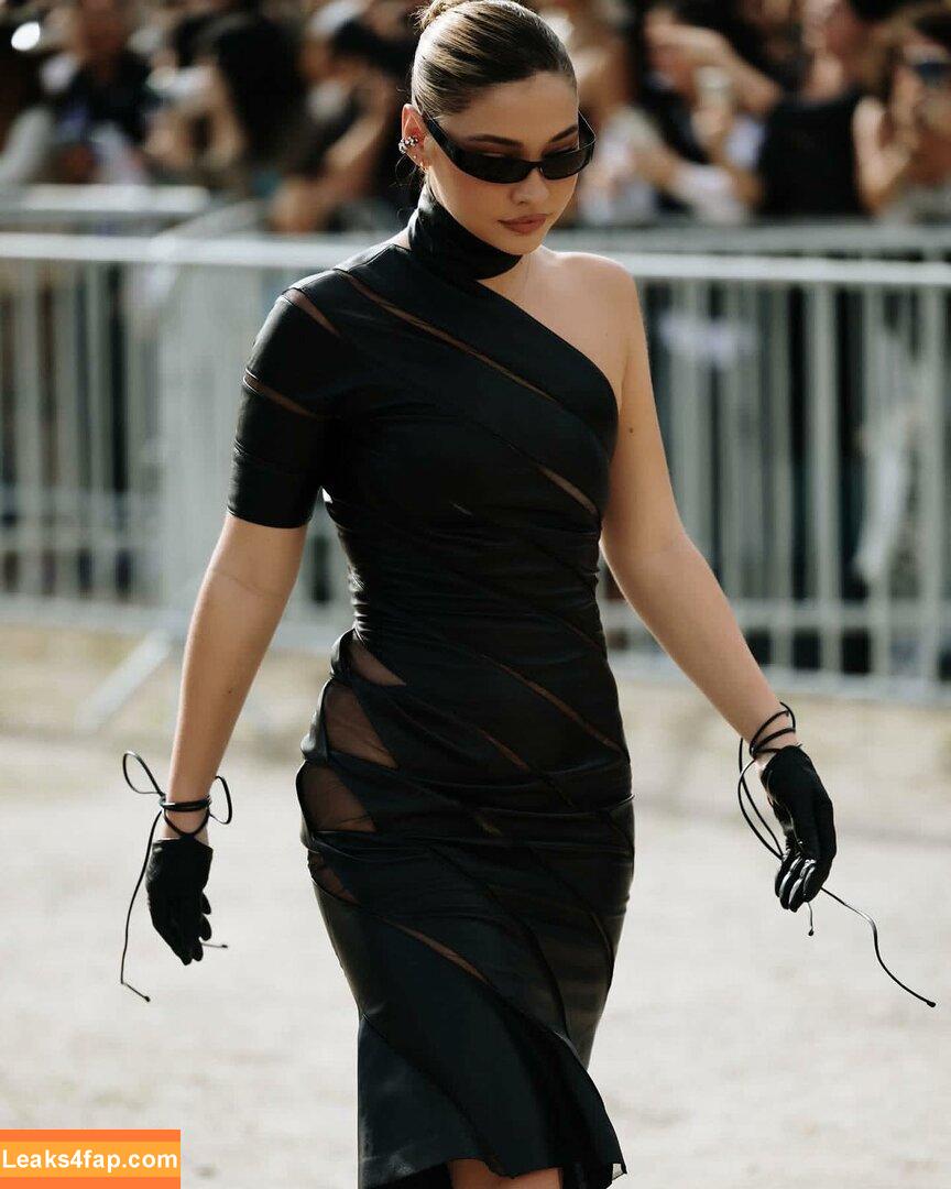 Madelyn Cline / madelyncline leaked photo photo #0243