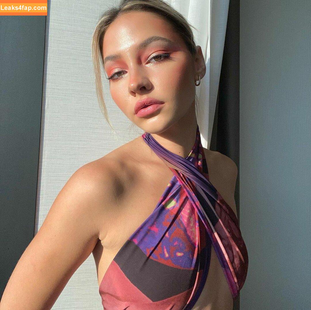 Madelyn Cline / madelyncline слитое фото фото #0270