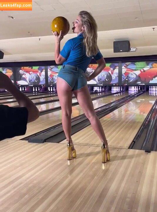 Madelyn Cline / madelyncline слитое фото фото #0292