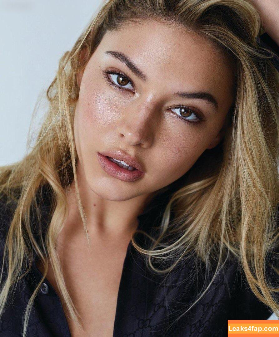 Madelyn Cline / madelyncline leaked photo photo #0383