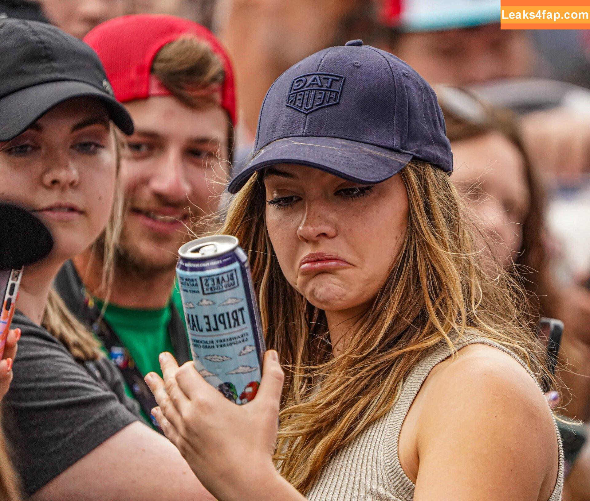 Madelyn Cline / madelyncline leaked photo photo #0434