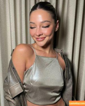 Madelyn Cline photo #0008