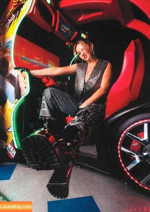 Madelyn Cline photo #0022