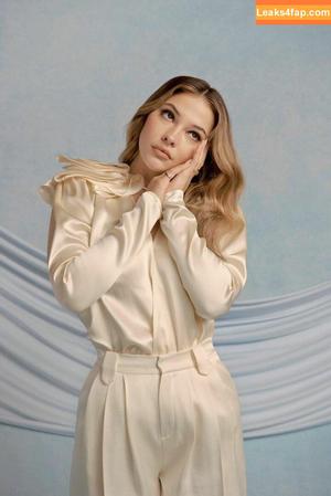 Madelyn Cline photo #0094