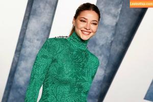 Madelyn Cline photo #0112