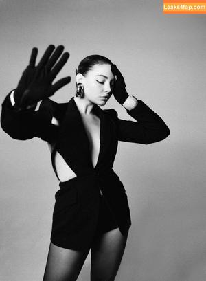 Madelyn Cline photo #0126