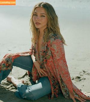 Madelyn Cline photo #0142