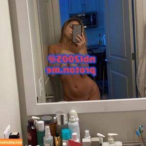 Madelyn Cline photo #0170