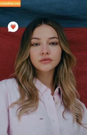 Madelyn Cline photo #0183