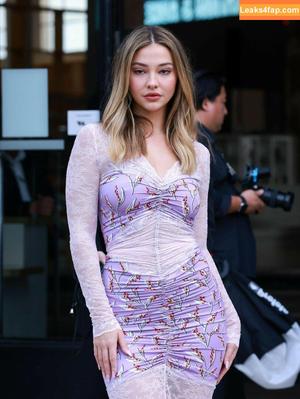 Madelyn Cline photo #0251