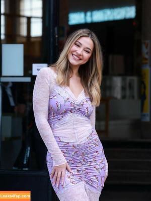 Madelyn Cline photo #0252