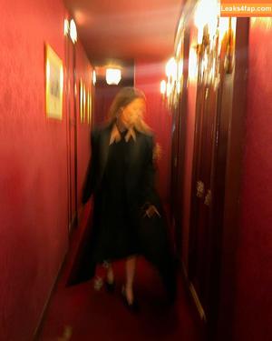 Madelyn Cline photo #0317