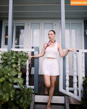 Madelyn Cline photo #0993