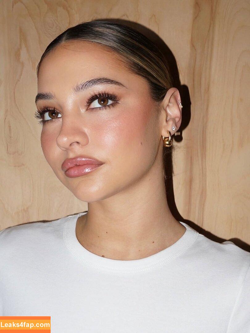 Madelyn Cline / https: / madelyncline leaked photo photo #1047