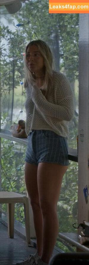 Madelyn Cline photo #1068