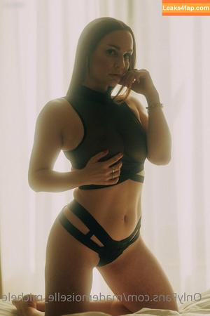 mademoiselle_michele фото #0016