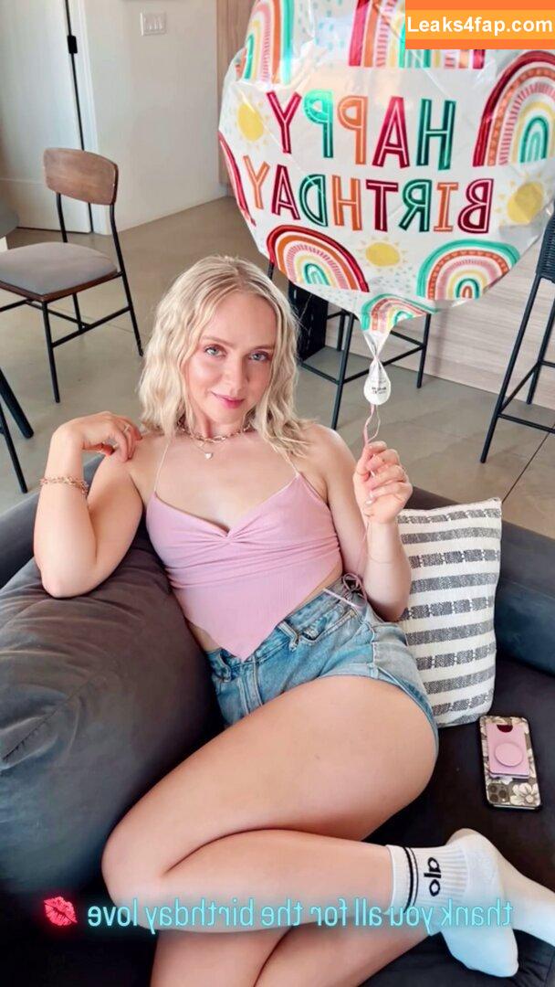 Madilyn Bailey / madilynbailey leaked photo photo #0043