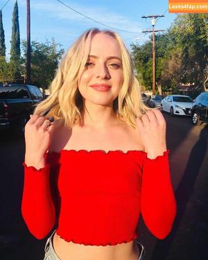 Madilyn Bailey photo #0037