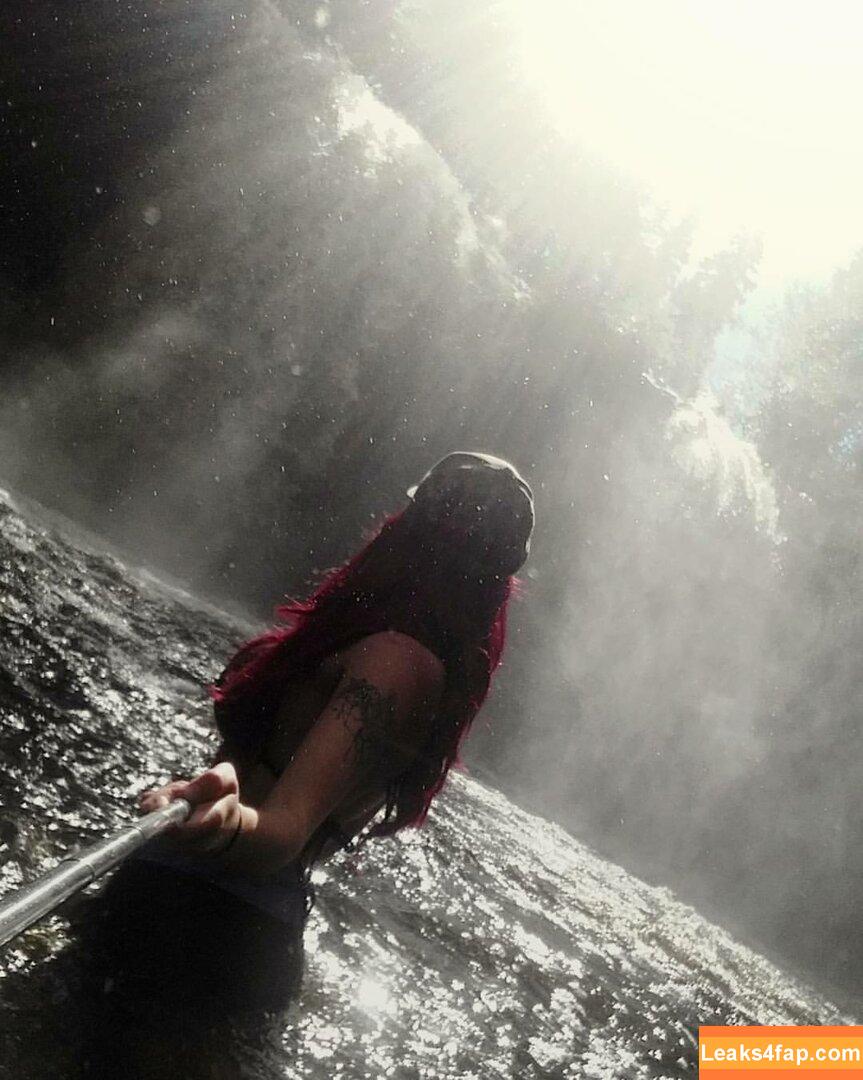 Madison Agnew / miss_littlered_ / misslittlered leaked photo photo #0044