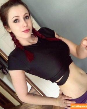 Madison Agnew photo #0018