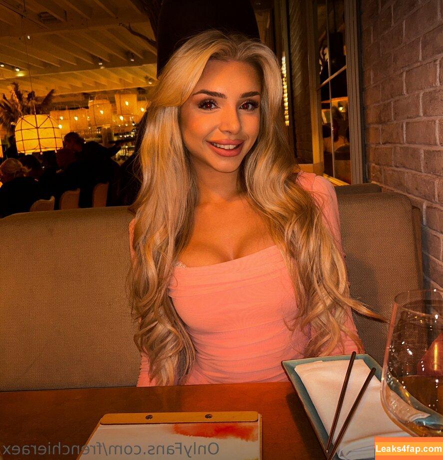 Madison Burns / frenchieraex / madisonburnsx / madsbbyx leaked photo photo #0011