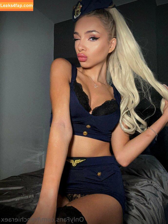 Madison Burns / frenchieraex / madisonburnsx / madsbbyx leaked photo photo #0022