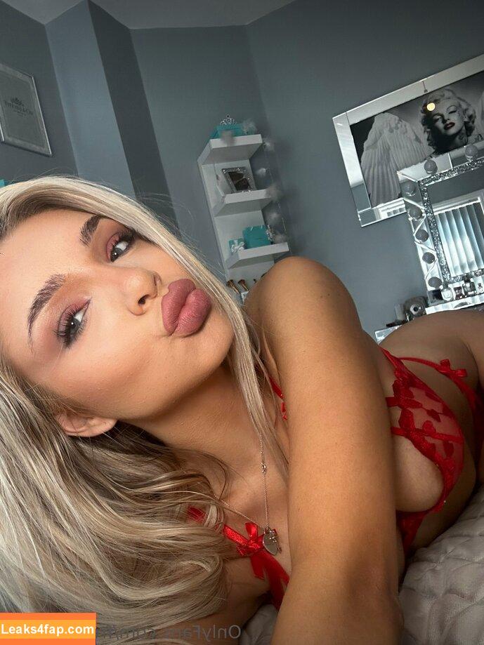 Madison Burns / frenchieraex / madisonburnsx / madsbbyx leaked photo photo #0051