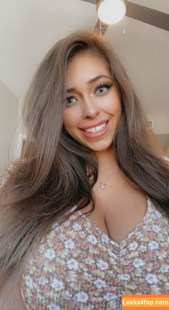 Madison Carter / MadisonCarter97 / madisonc1997 / madisonlcarter leaked photo photo #0063