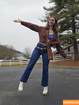 Madison Fry photo #0027