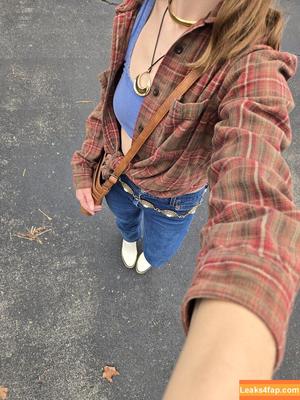 Madison Fry photo #0033