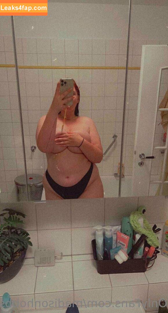 Madison Hobbs /  leaked photo photo #0021