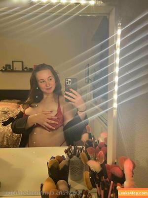 Madison Hobbs photo #0003