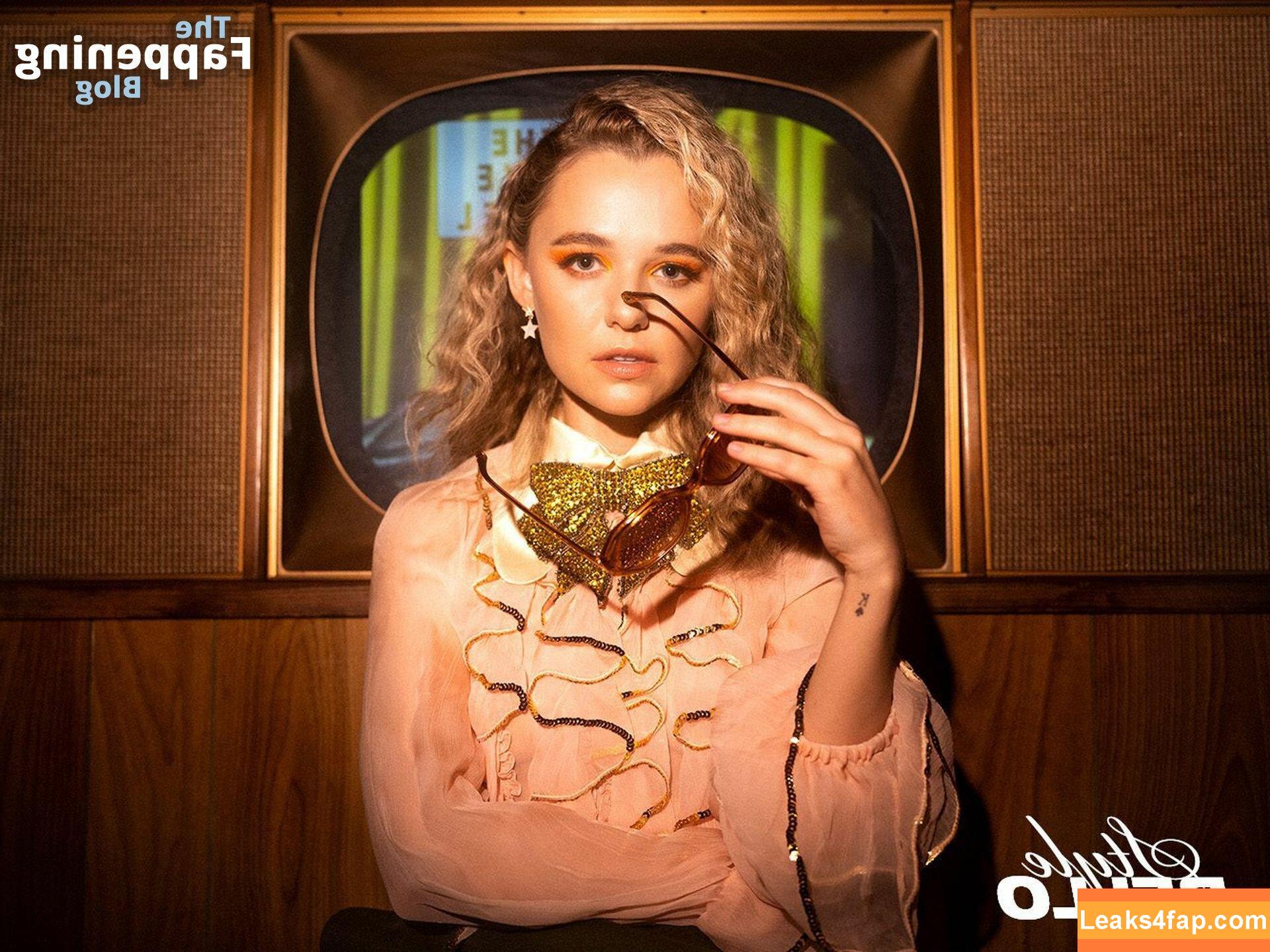 Madison Iseman / Jumanji / itsmsmadi / madisoniseman leaked photo photo #0073