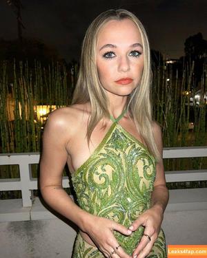 Madison Iseman photo #0013